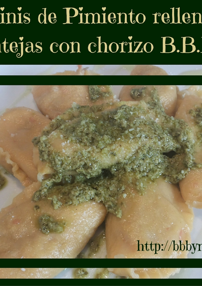 Una foto de Tortellines de pimientos rellenos de lentejas