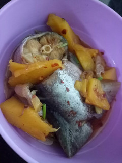 Hình của món Cá Basa kho thơm.