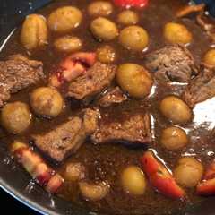 A picture of Semur Tahu Kentang Simple.
