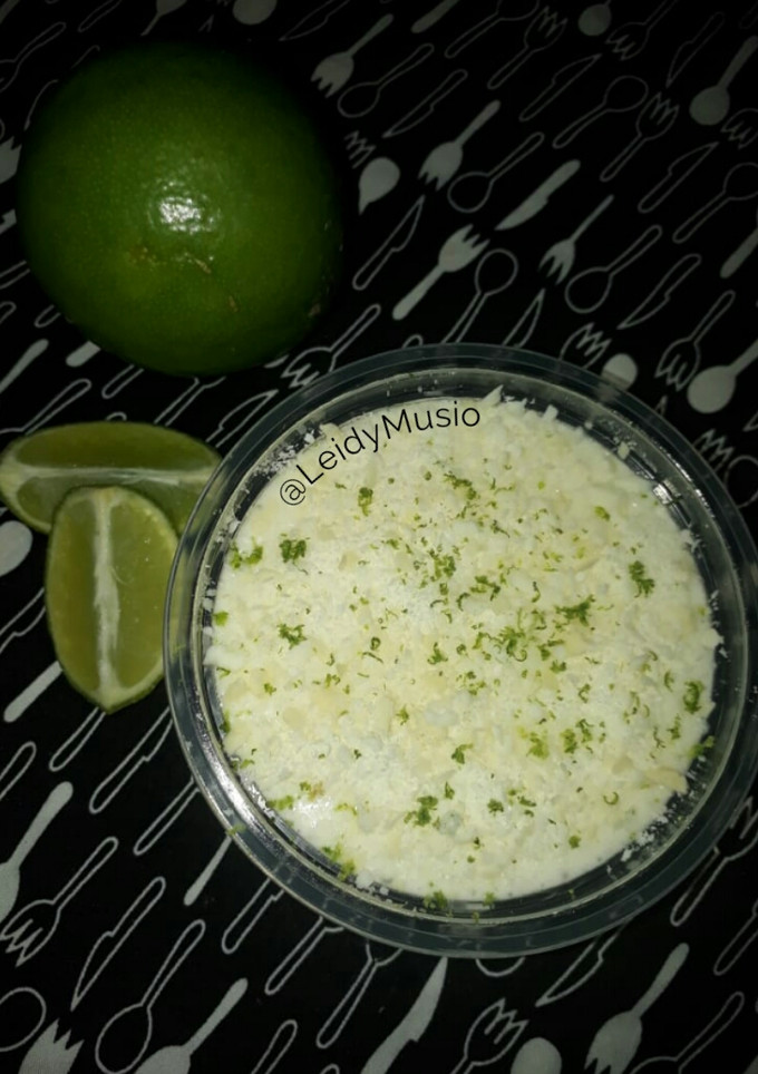 Una foto de Mousse de limón