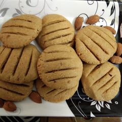A picture of Wheat flour jaggery cookies.