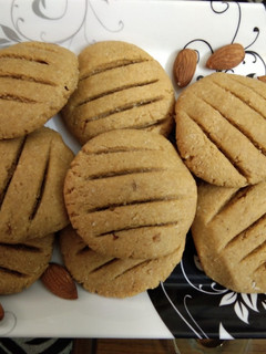 A picture of Wheat flour jaggery cookies.