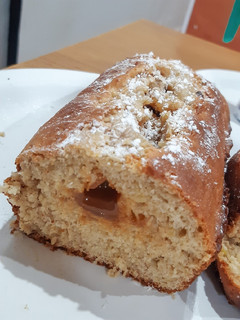 Una foto de Budín de banana split fácil