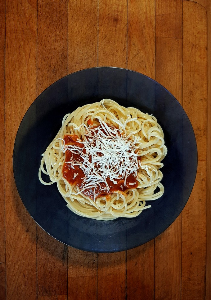 Bazsalikomos paradicsomos tészta 🍅🌱 recept fotója