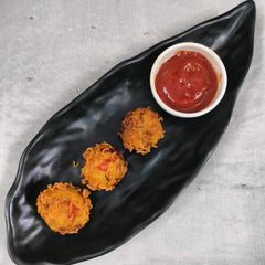 A picture of Maggi balls.