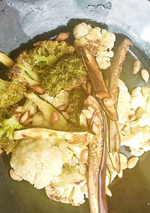 A picture of Oven roasted vegetables.