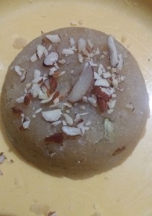 A picture of Suji Halva.