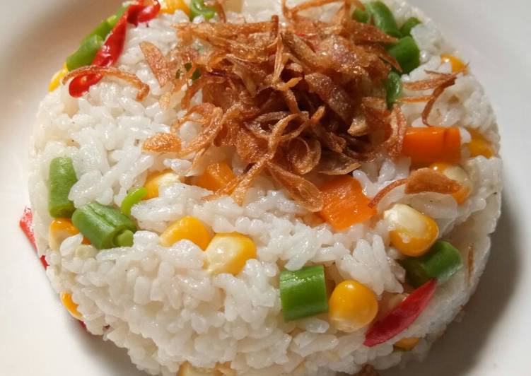 Bagaimana Menyiapkan Nasi Vege Mix Magic Com Enak Banget