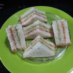 TriColor Ribbon sandwich A picture of TriColor Ribbon sandwich.