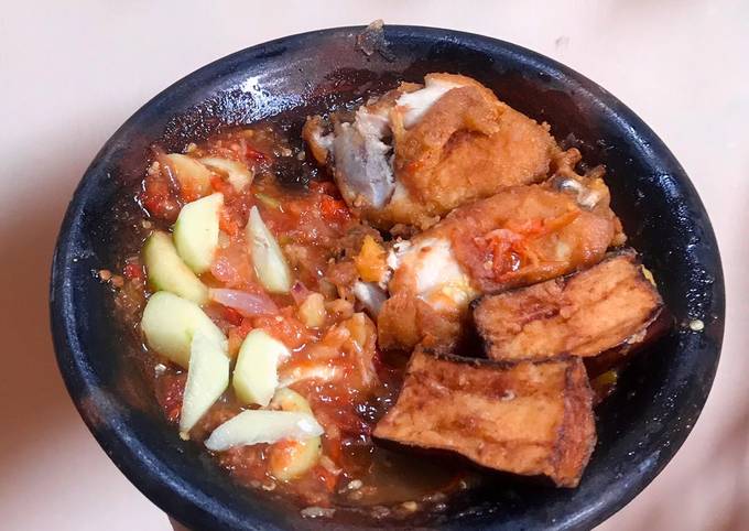 Resep Ayam Penyet Sambal Ramania Oleh Belajar Masak Cookpad