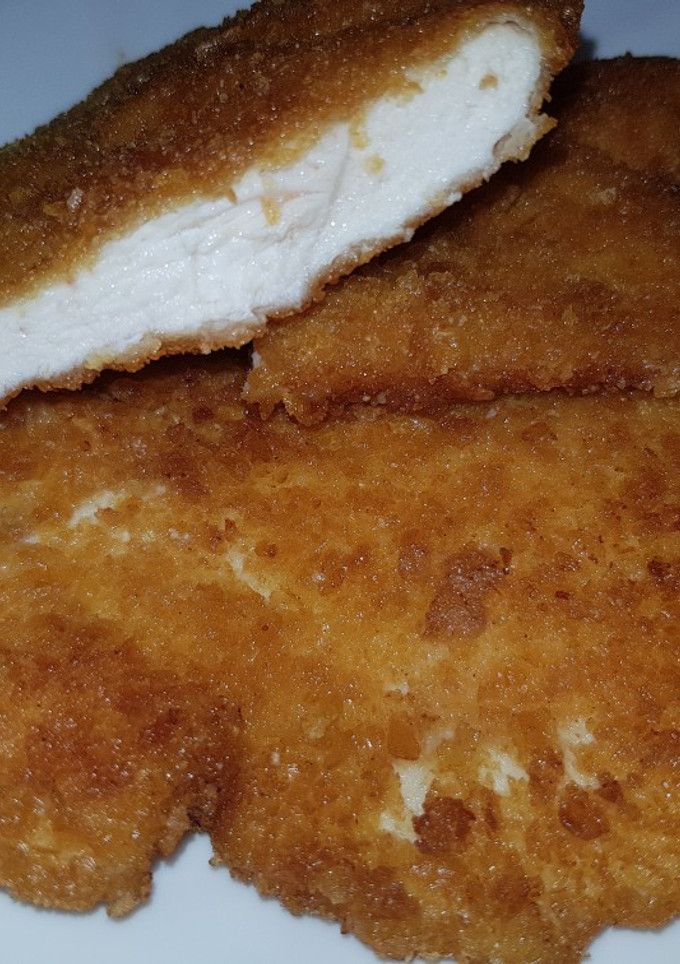 Una foto de Pechugas de pollo empanadas