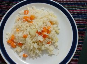 Una foto de Arroz blanco para principiantes 😘😘👍✨