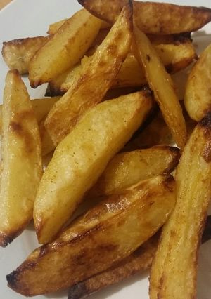 A picture of Vickys Homemade Oven Chips / Fries, GF DF EF SF NF.