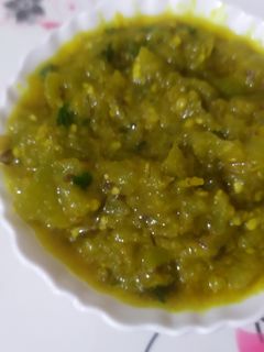 कच्चे टमाटर की सब्जी (kacche tamatar ki sabzi recipe in Hindi) रेसिपी मुख्य फोटो