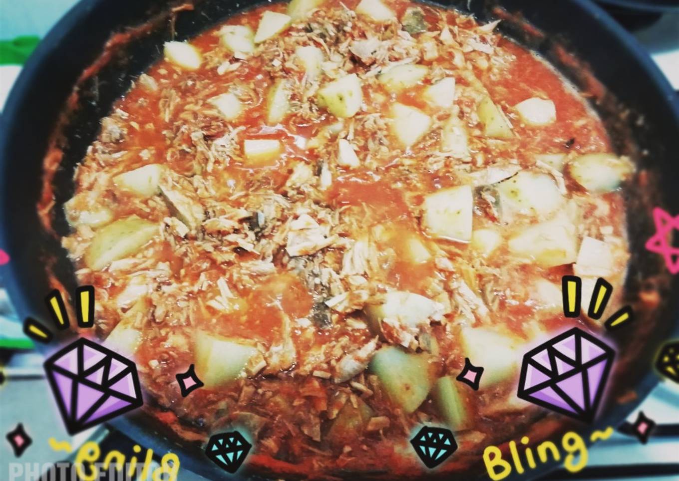 Carnitas en salsa roja