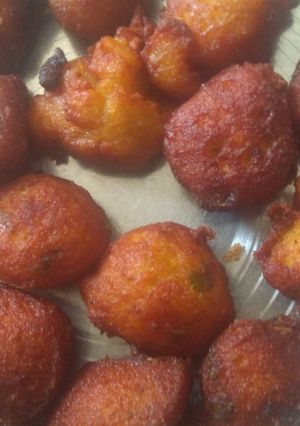 વડા (Vada recipe in Gujarati) રેસીપી મુખ્ય ફોટો