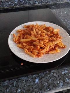 Una foto de Macarrones con carne picada