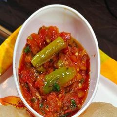 A picture of Tamatar ki chutney.