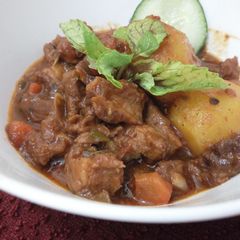 A picture of Marinated Beef Stew.