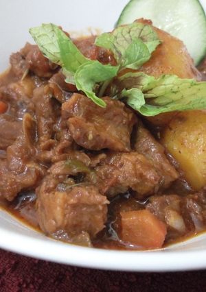 A picture of Marinated Beef Stew.