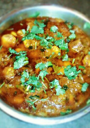 A picture of Prawn malai curry.