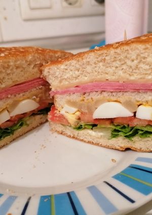Una foto de Sándwich para cenar
