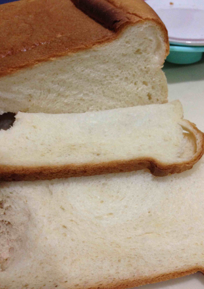 面包机～ 懒人土司 (湯種) 的食譜成品照片