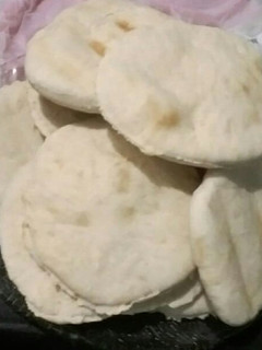 Una foto de Pan pita o pan árabe