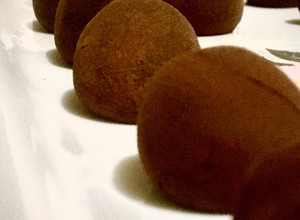 A picture of Homemade Chocolate Truffles.