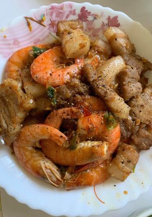 Hình của món Tôm thịt rim.