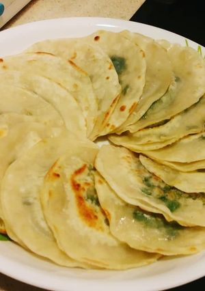 Foto resep Kulit pangsit goreng isi daun bawang