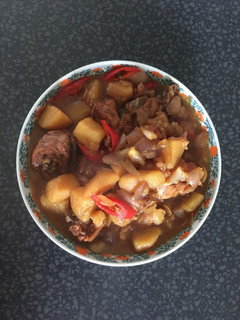 A picture of Potato stew chicken.