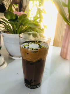 عکسی از دستور آیس موکا به روش خودم 😅