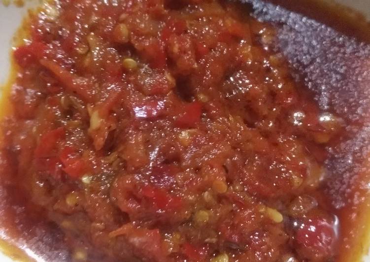 Resep 10. Sambel Tomat Pedass yang Enak