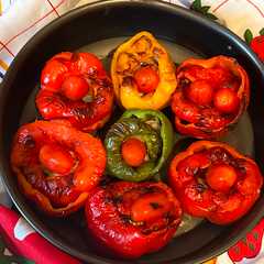 Foto di Peperoni ripieni di carne macinata