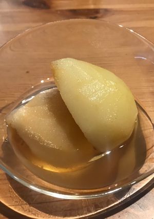 Une photo de Poires pochées aux épices !