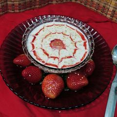 A picture of Strawberry Flavoured Sesame Pudding.