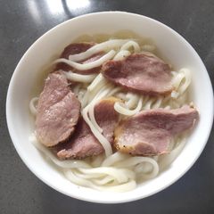 A picture of Udon with Braised Duck.