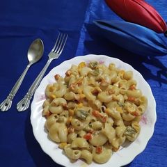 A picture of Pasta in white Butter.