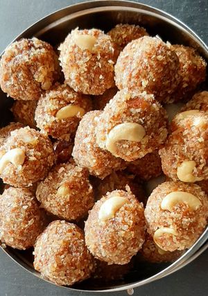 A picture of Garden cress Ladoo.