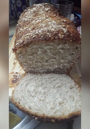 Una foto de Pan lactal de avena y miel 🍯🌾🍞