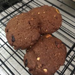 A picture of Chocolate Chip Cookies.