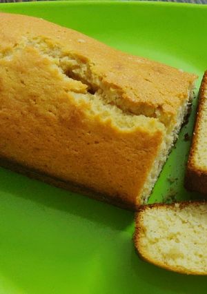 A picture of Sponge Cake.