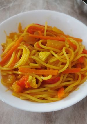 Édes-savanyú csirkés tészta recept fotója