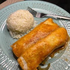 A picture of 🫔 Vegetarian enchiladas 🫔.