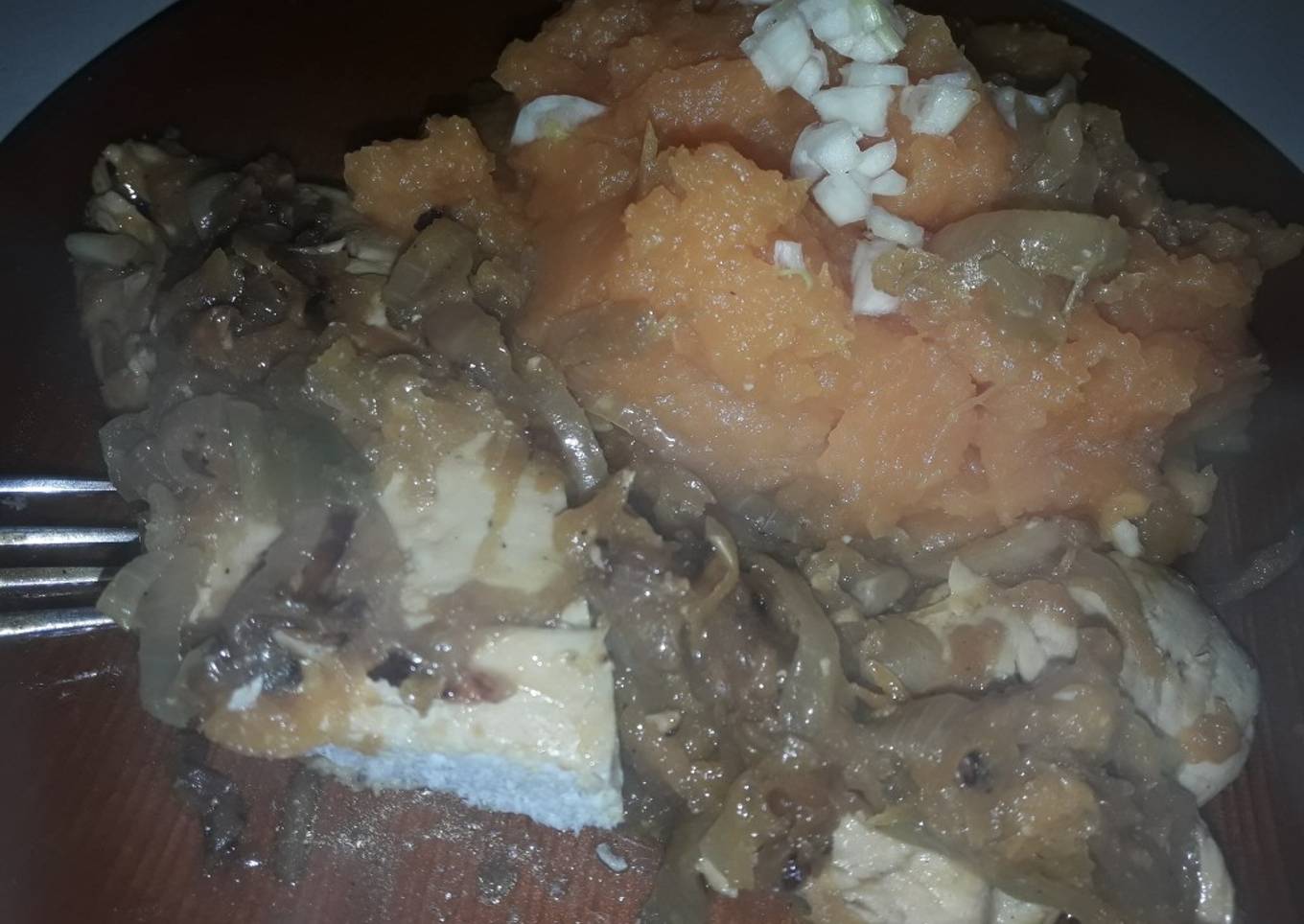 Pollo a la mostaza con puré de calabaza light