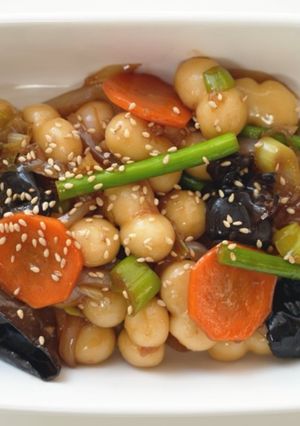 A picture of Royal Tteokbokki Recipe | A Sweet & Savory Korean Classic 🍡.