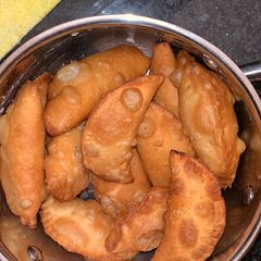 A picture of Ghujiya.