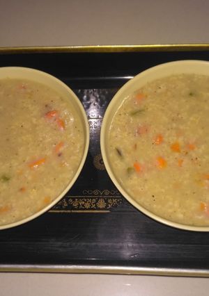ઓટ્સ સૂપ (Oats soup recipe in gujarati) રેસીપી મુખ્ય ફોટો