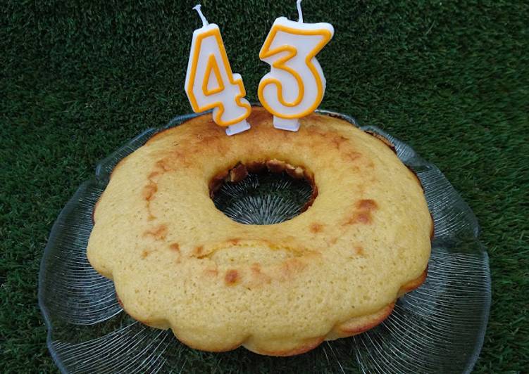 Bolo de queijo fresco e limão